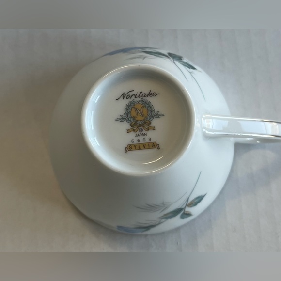 Noritake Sylvia Cups & Saucers. - Picture 5 of 9
